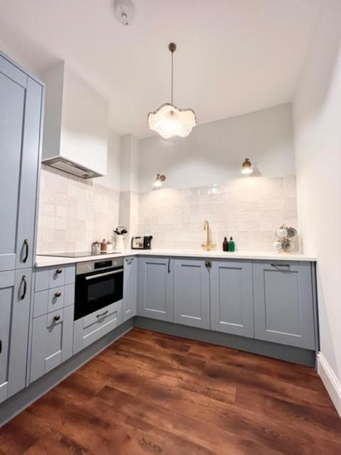 Redland - 6 Bristol